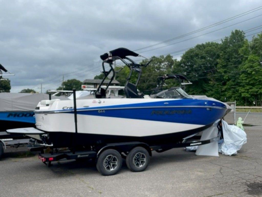 2024 Moomba Craz