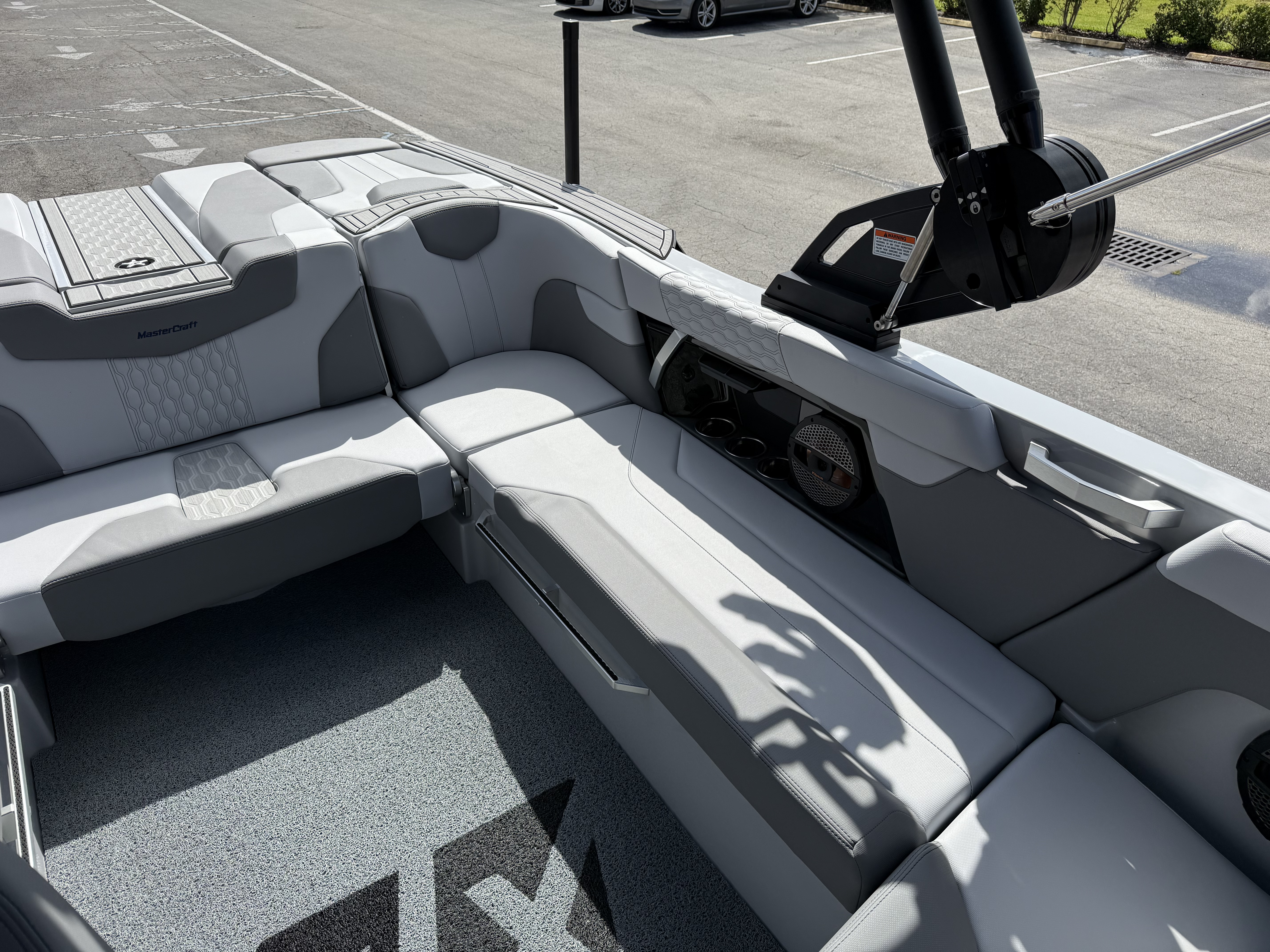 2024 MasterCraft XT22
