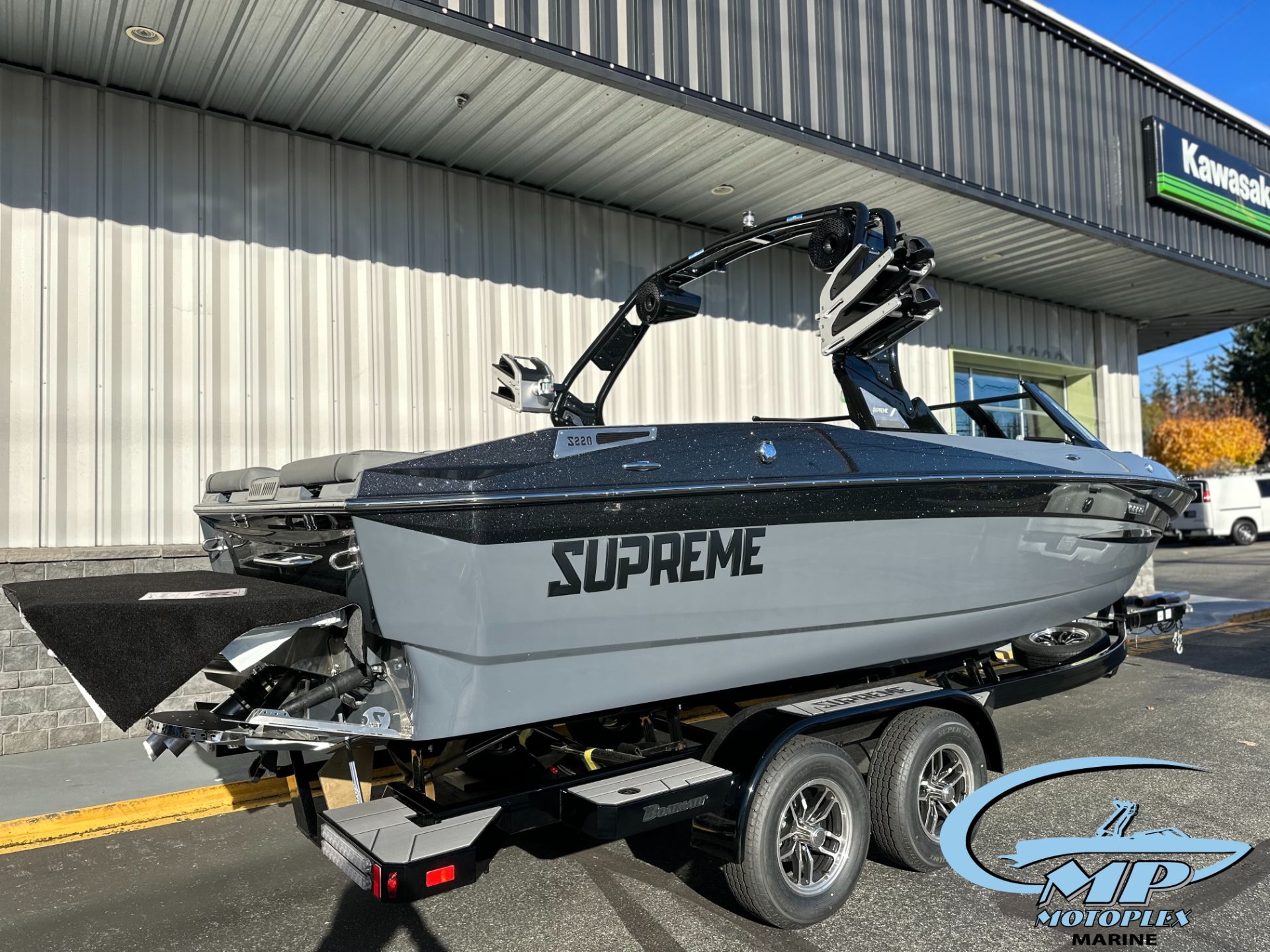 2024 Supreme S220