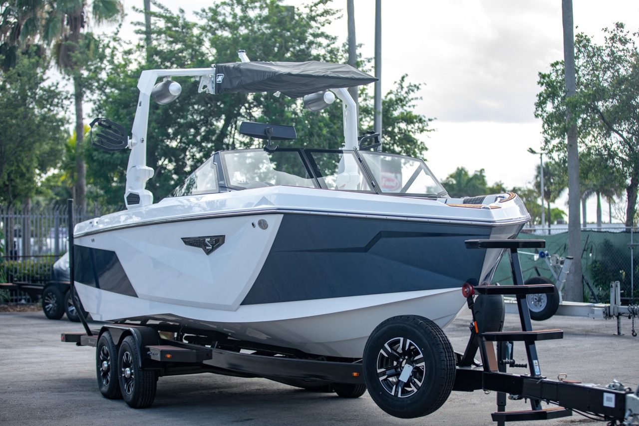 2023 Nautique Super Air Nautique S25 – Freshwater use only
