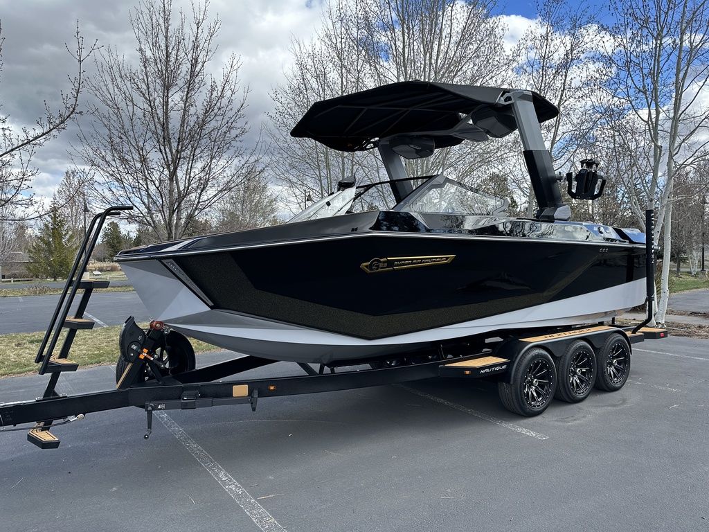 2025 Nautique Super Air Nautique G23