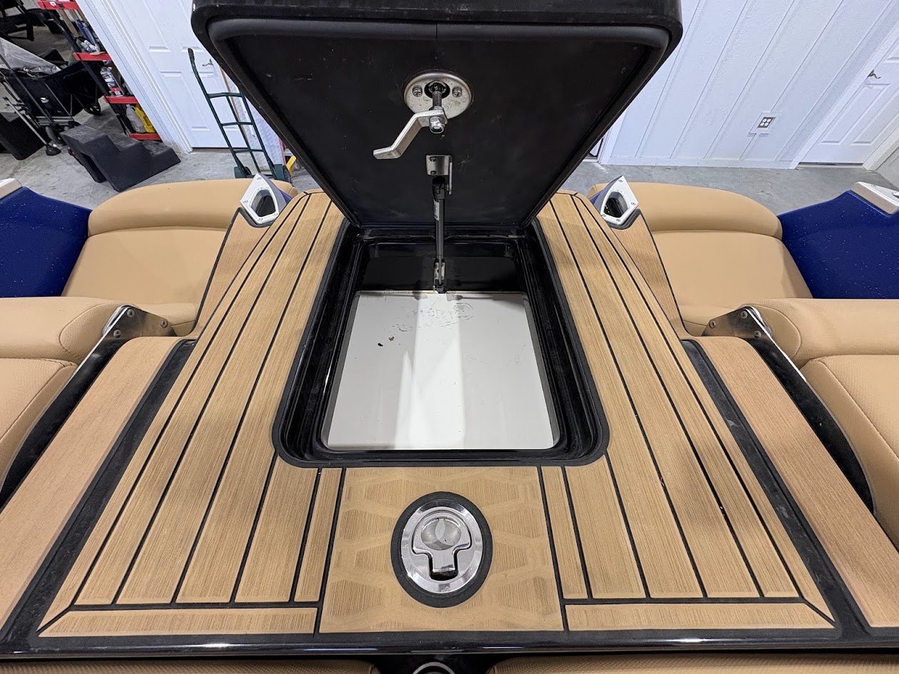 2022 MasterCraft X26