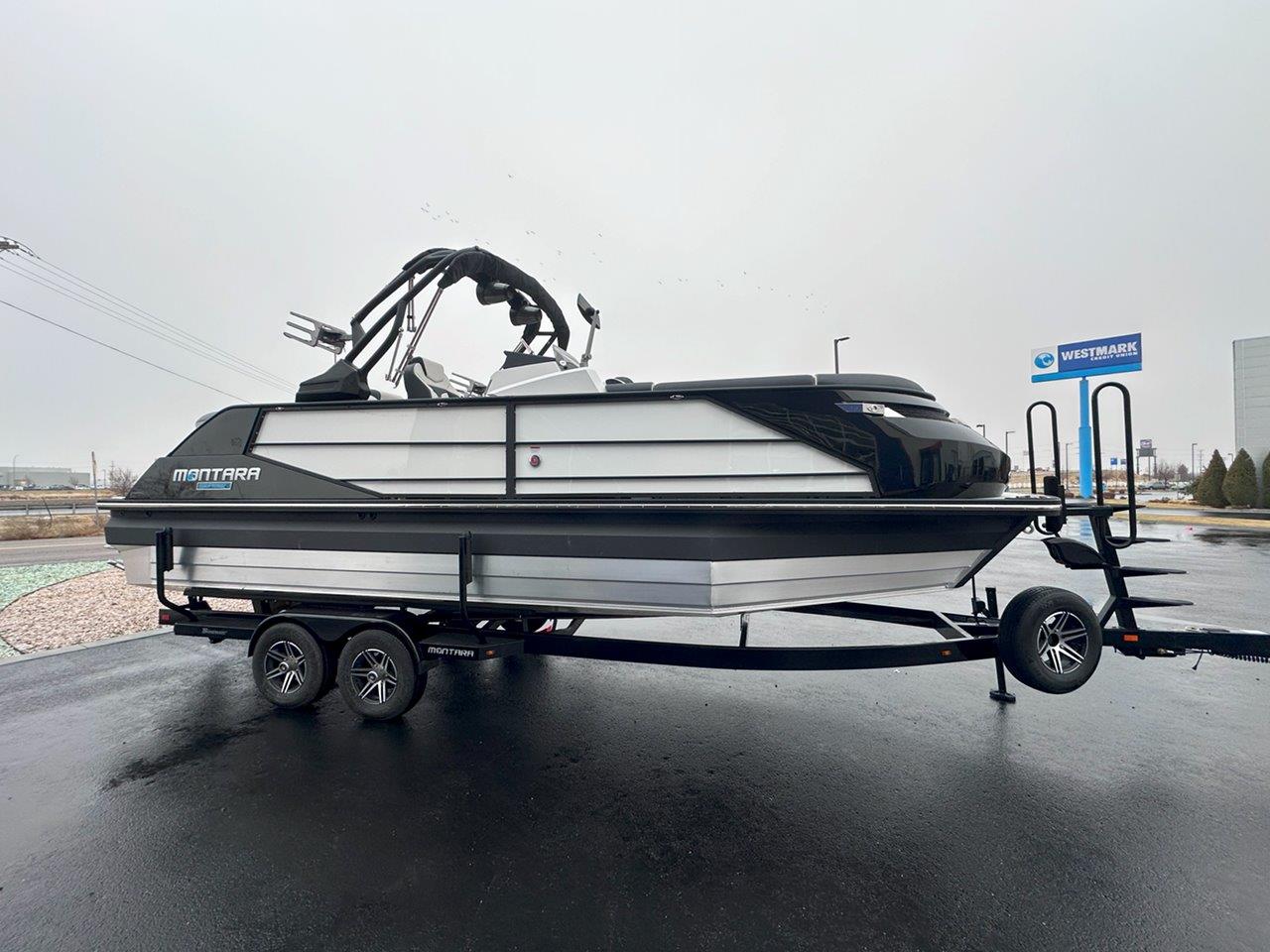 2024 Montara 25' Surf Boss