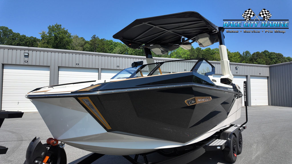 2025 Nautique P23