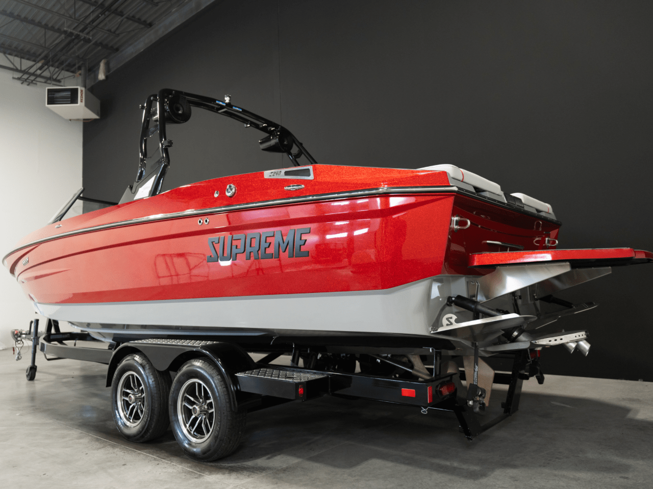 2025 Supreme S240 &#8211; Fire Red Flake / Stone Grey