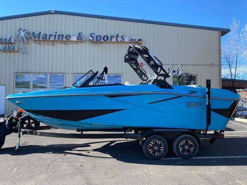 boat.Title