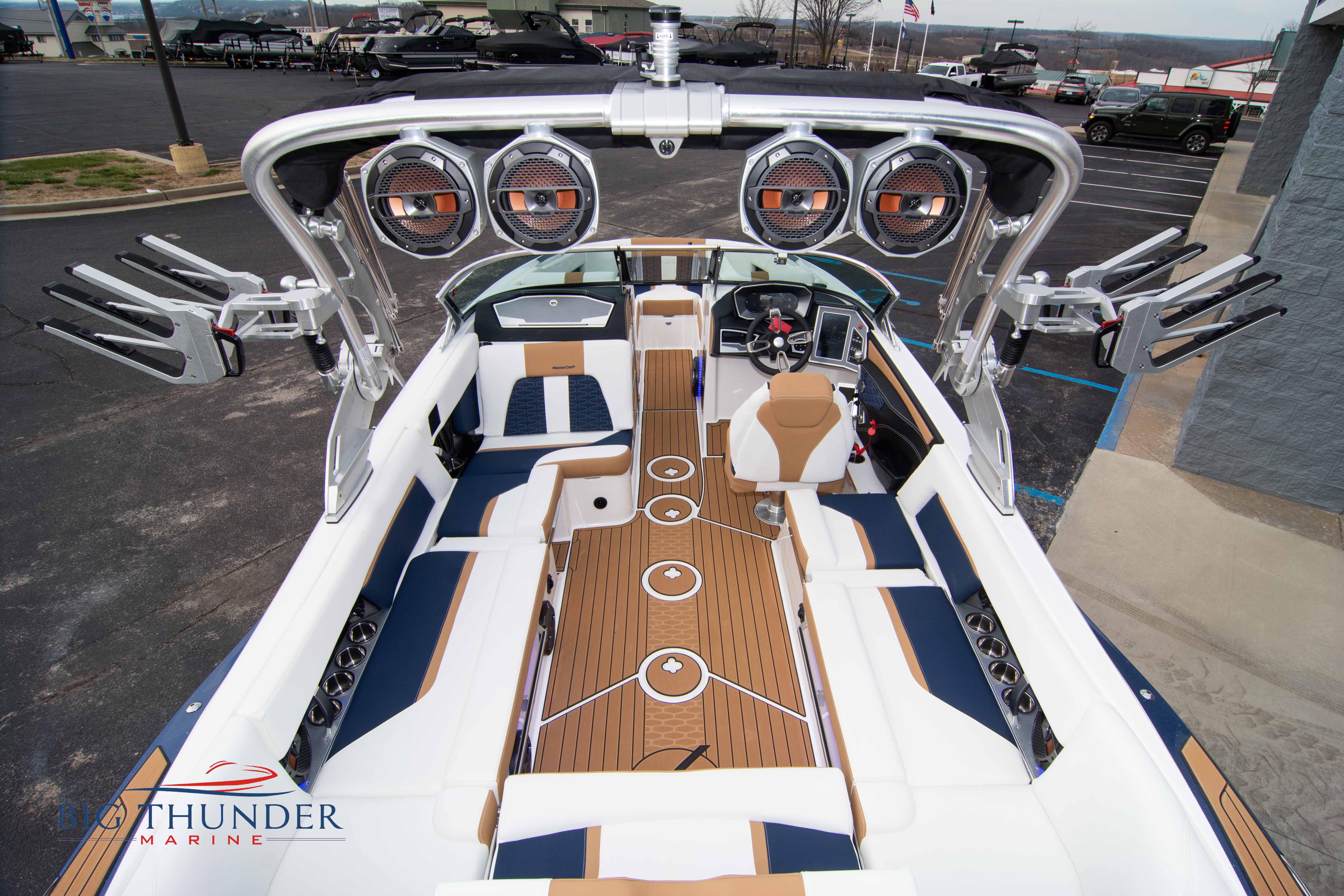 2021 Mastercraft X24