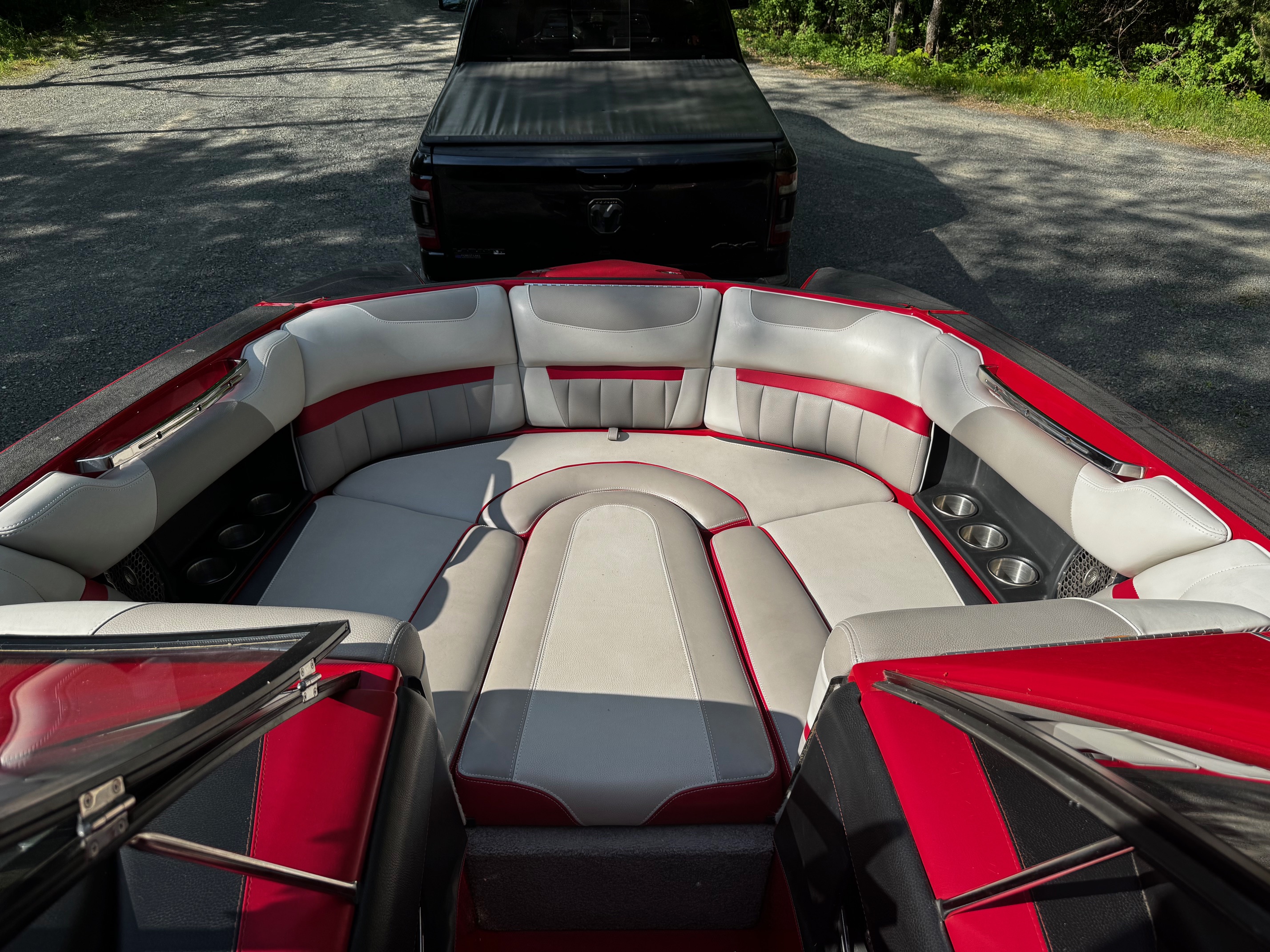 2013 Malibu Wakesetter 24 MXZ Icon