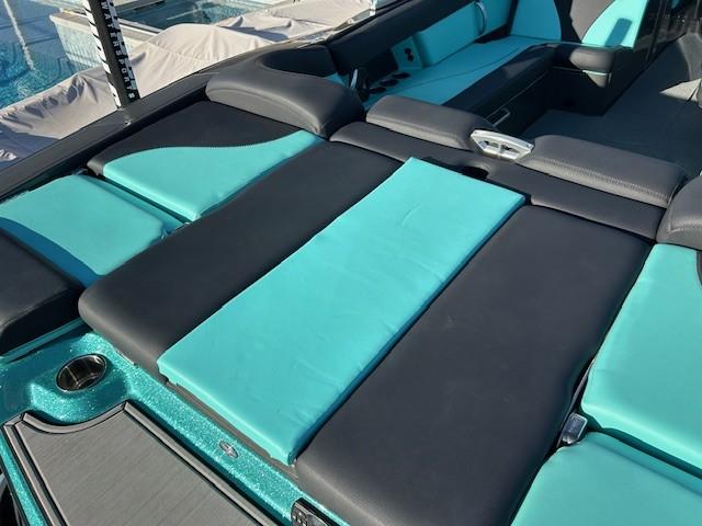 2021 MasterCraft XT23 Icon