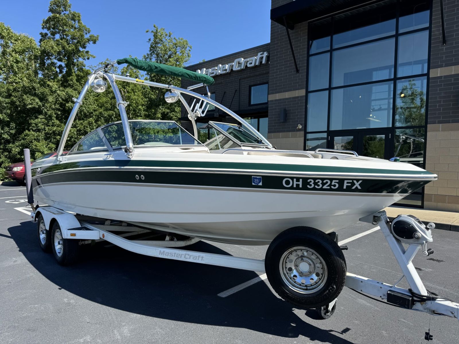 2000 MasterCraft Maristar 230V