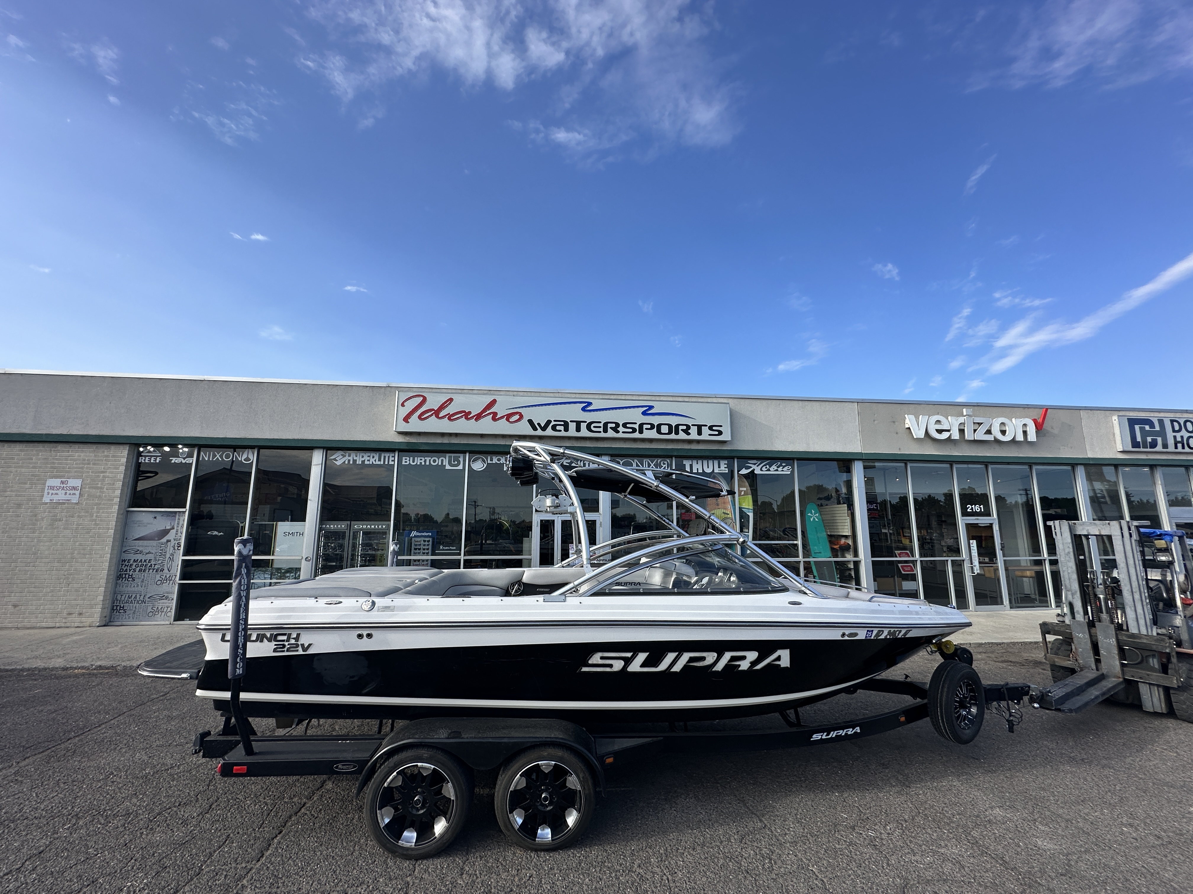 2010 Supra Boats Launch 22V