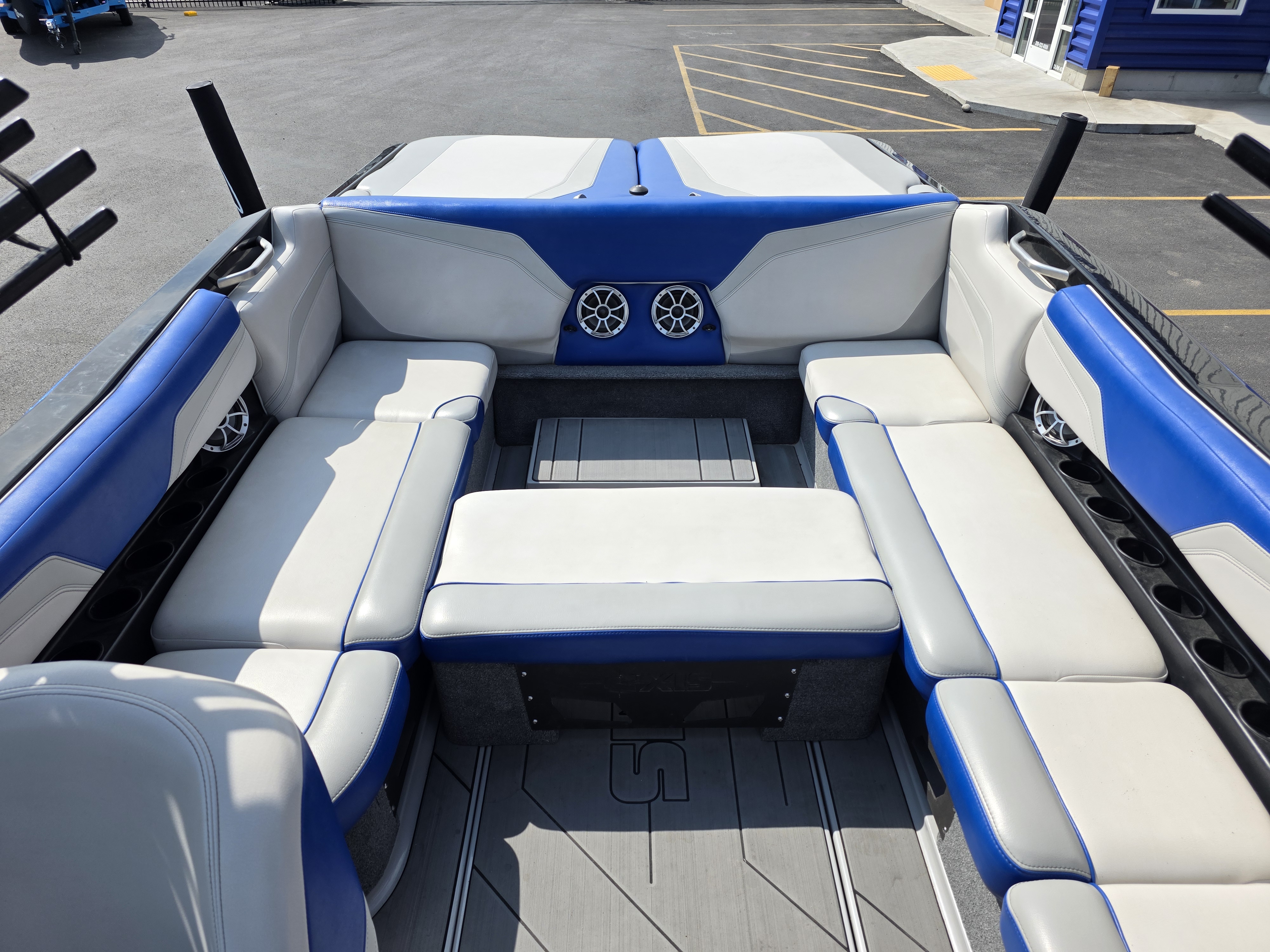 2018 Axis Boats T23