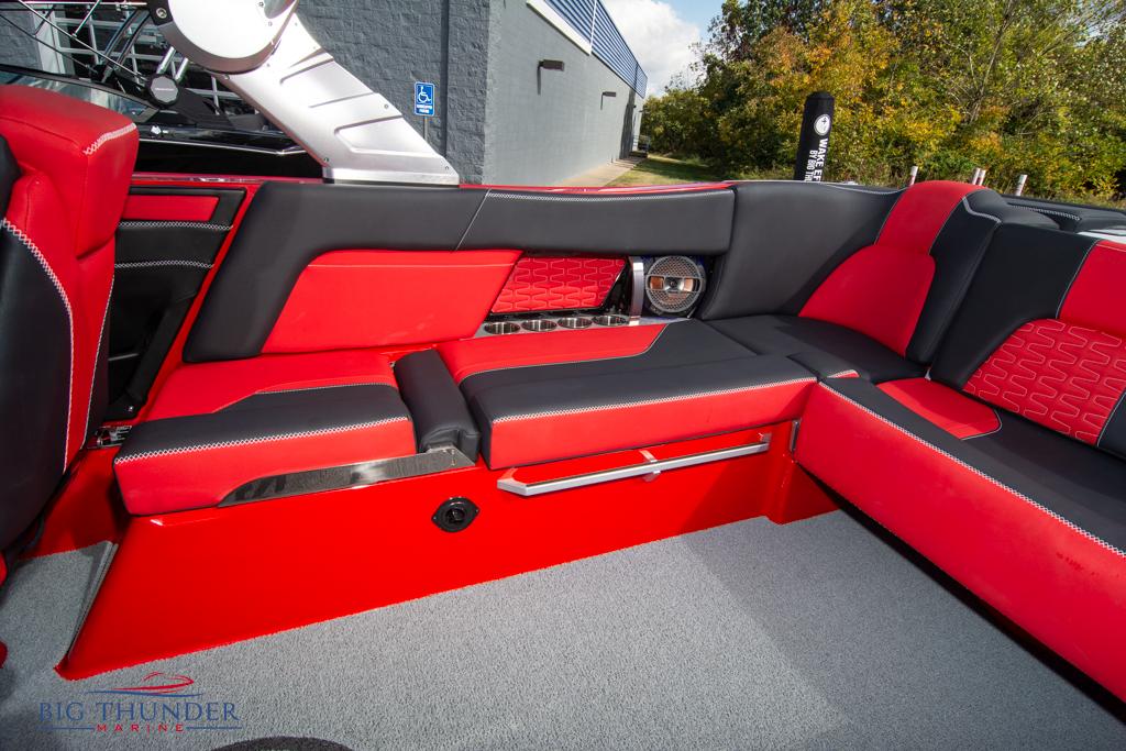 2021 Mastercraft X24