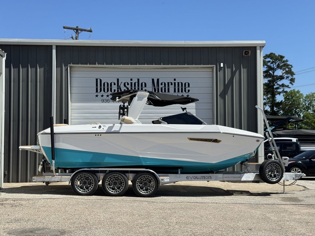 2025 Nautique Super Air Nautique G23