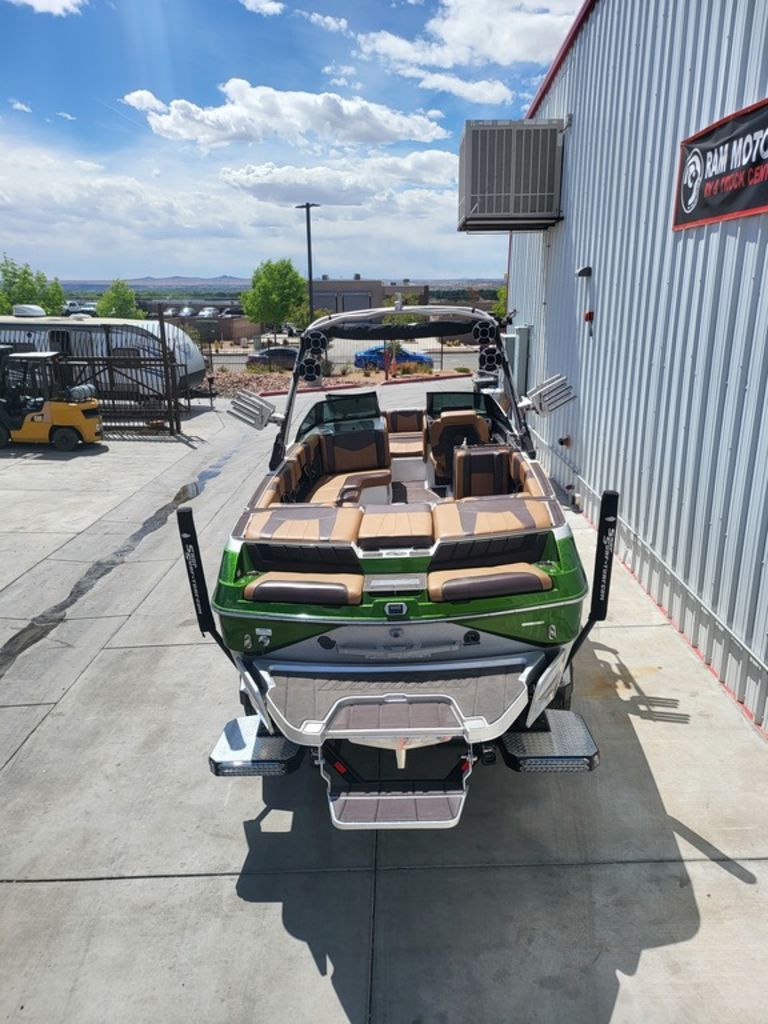 2021 Malibu Boats 24 MXZ