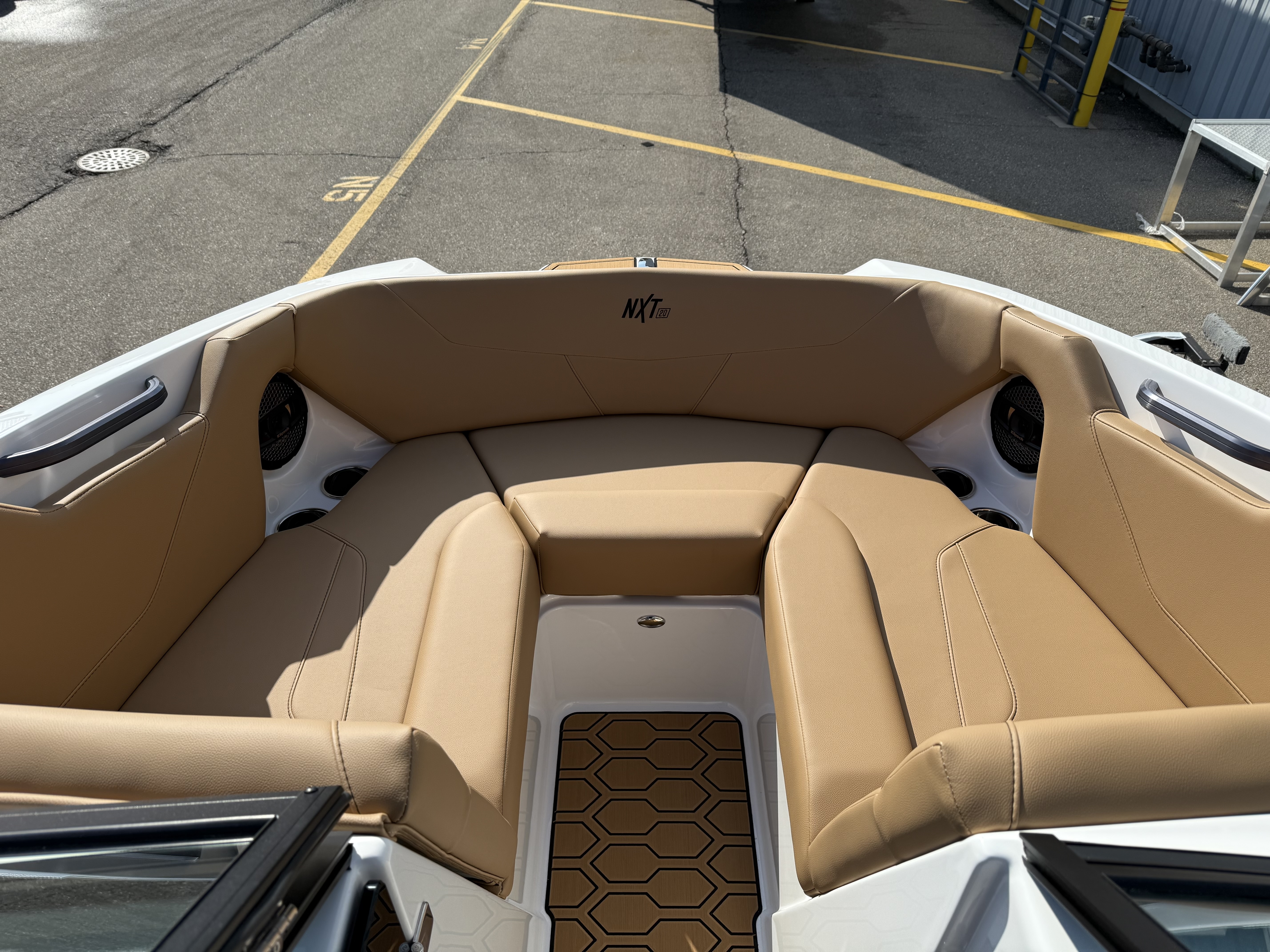 2025 MasterCraft NXT20