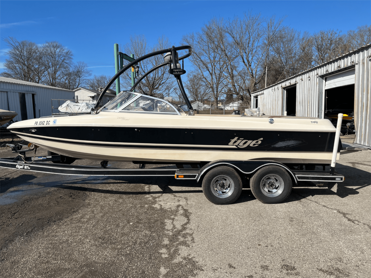 2000 Tige 2100V Limited