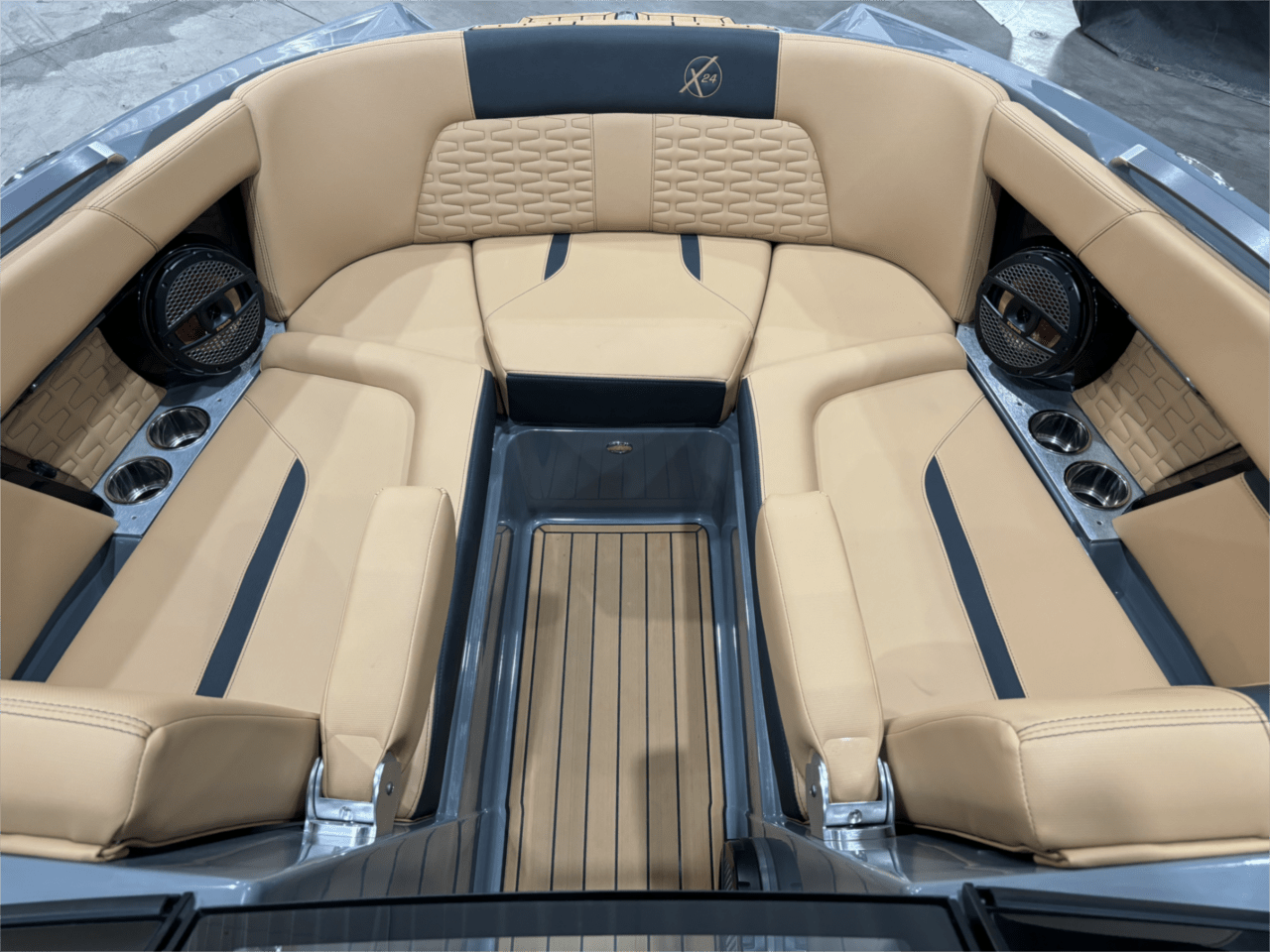 2023 MASTERCRAFT X24
