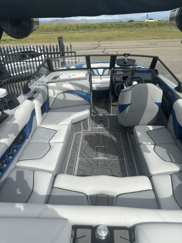 2024 centurion Fe22