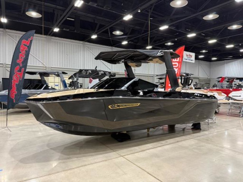 2025 Nautique Super Air Nautique G25