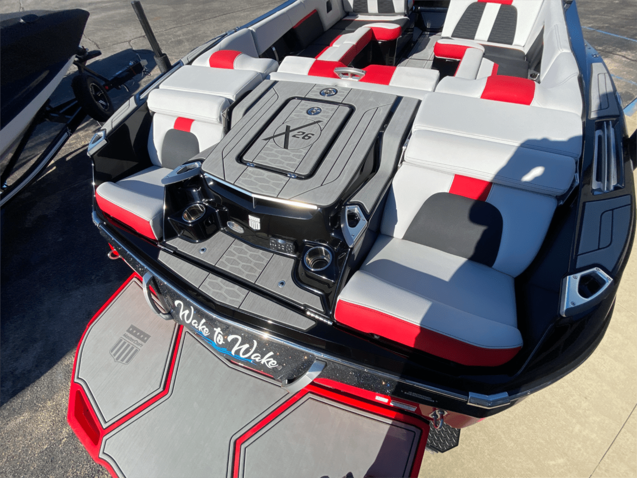 2021 MasterCraft X26 Icon