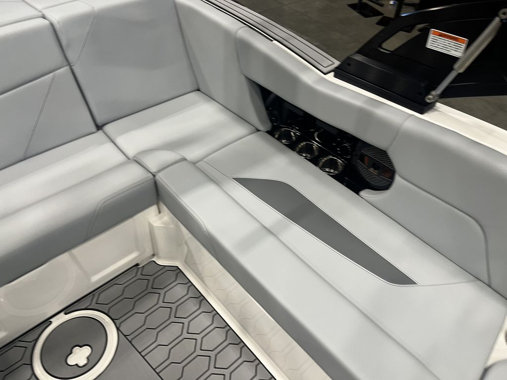 2025 MasterCraft NXT21