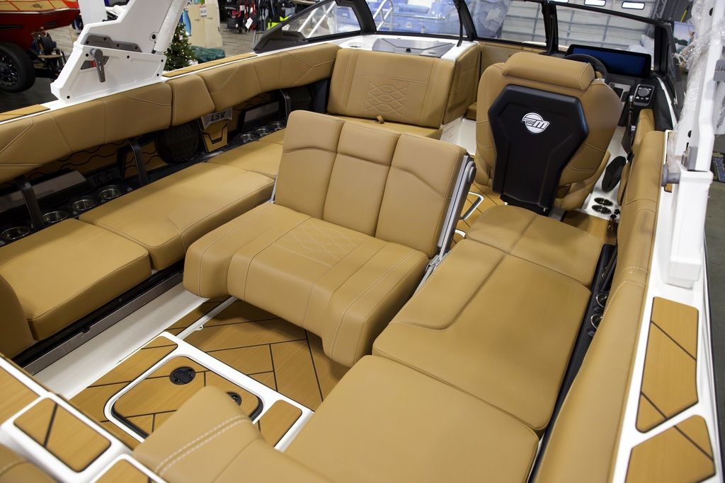 2025 Malibu Boats 23 LSV