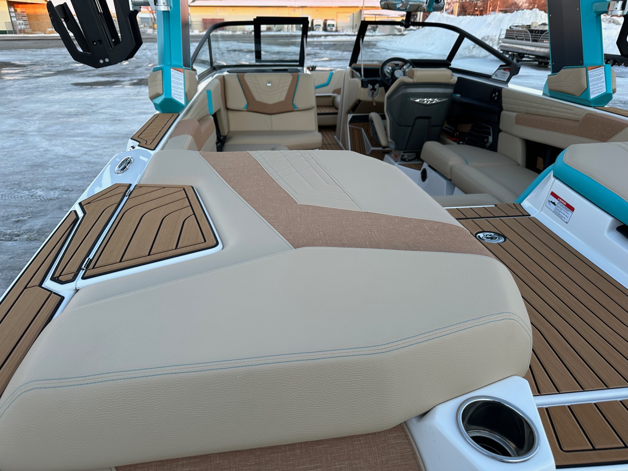 2023 Nautique G23