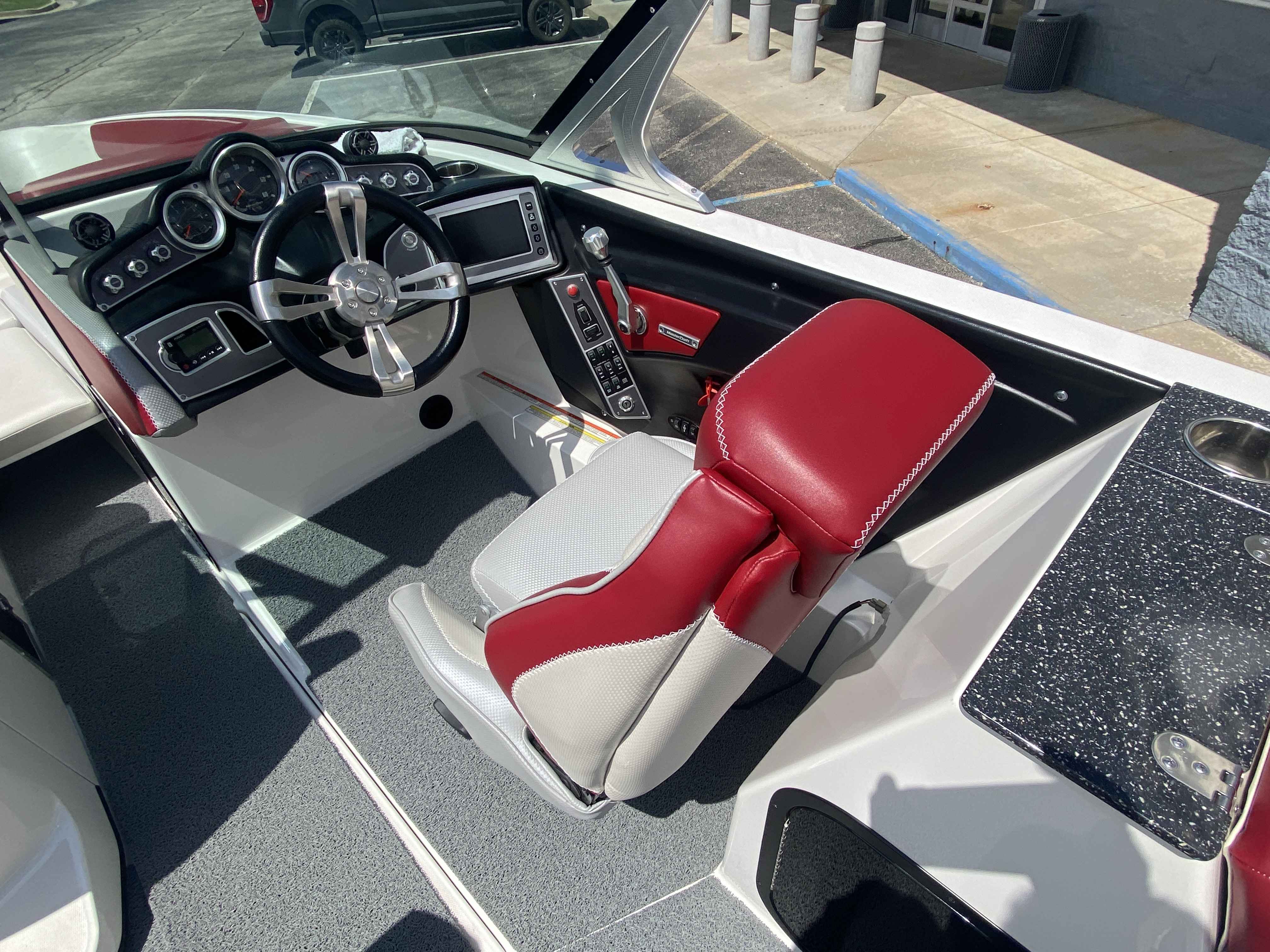 2017 Mastercraft X26