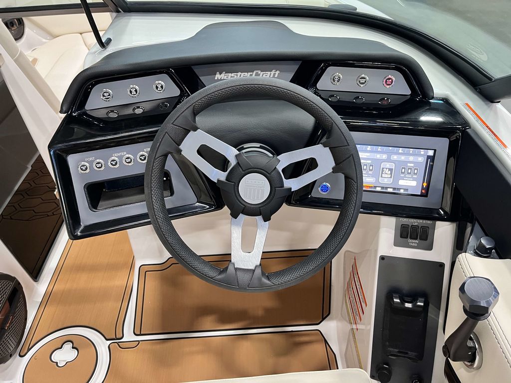 2025 MasterCraft NXT20