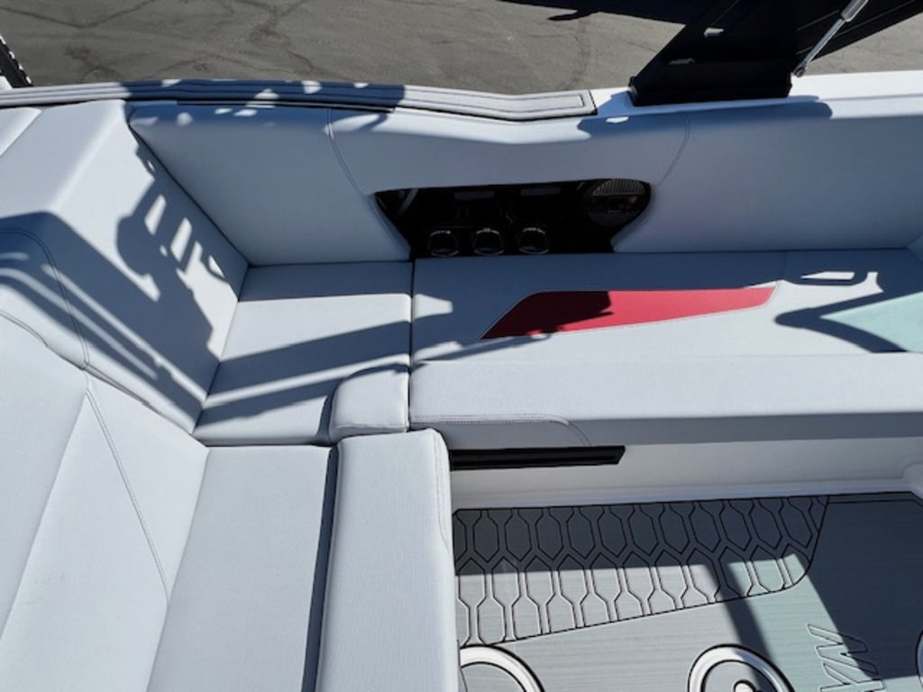 2024 Mastercraft NXT22
