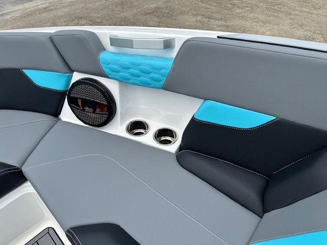 2024 MasterCraft XT-23 | 209103
