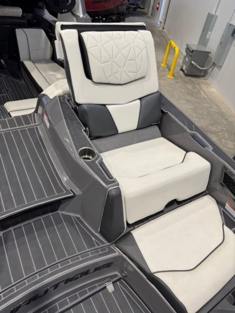 2023 Nautique G25 Paragon