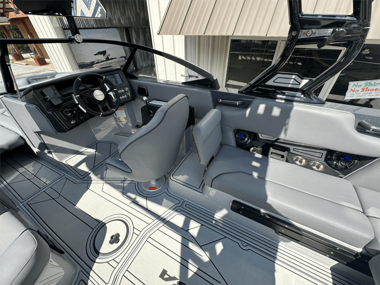 2025 Moomba Max