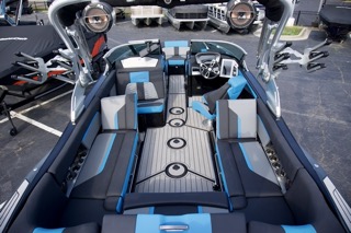 2019 MasterCraft X24