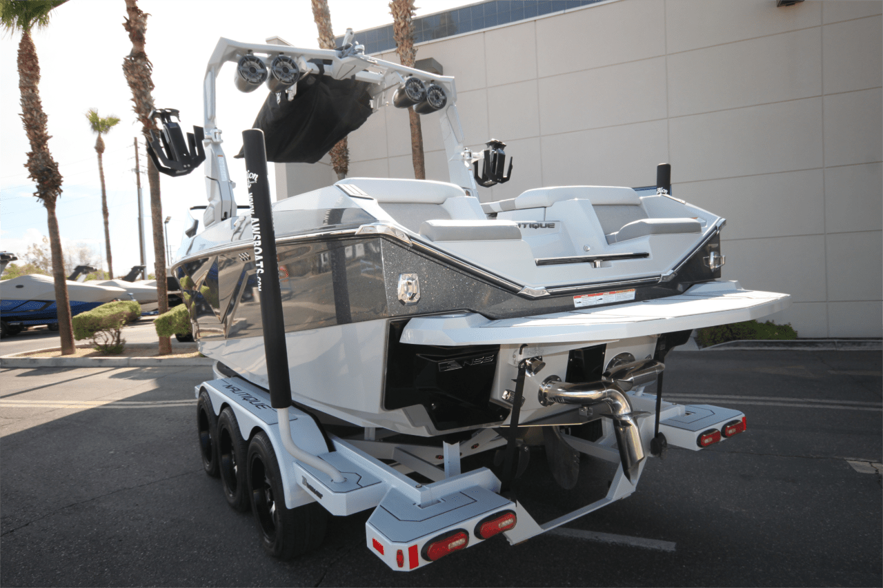 2022 Super Air Nautique G23 – 110 hours Excellent Condition