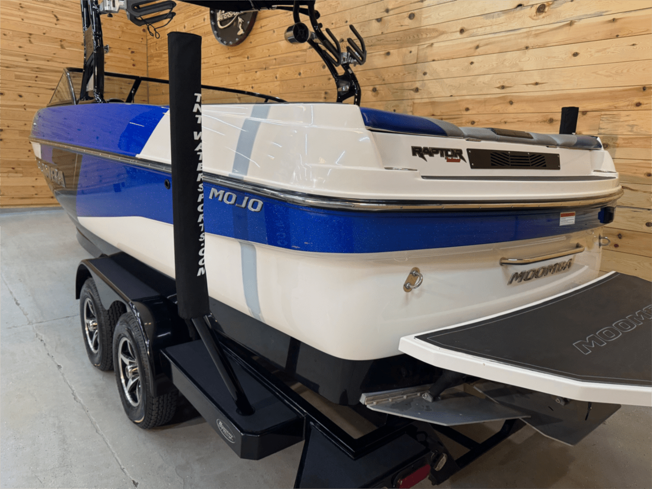 Moomba Boats Mojo V-Drive 23 2016