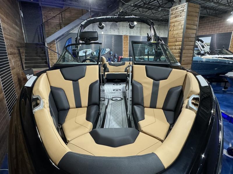 2025 MasterCraft XT22T