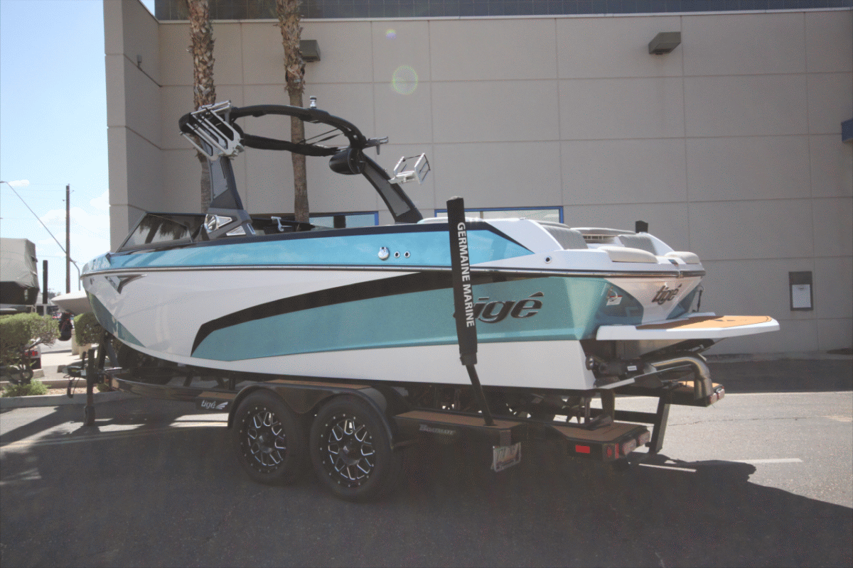 2021 Tige Boats Z3 Low Hours &amp; Ready to hit the water!