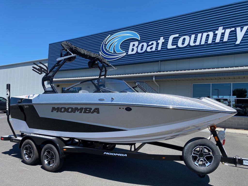 boat.Title