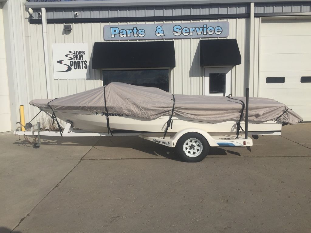 1986 Mastercraft Ski Boat Icon