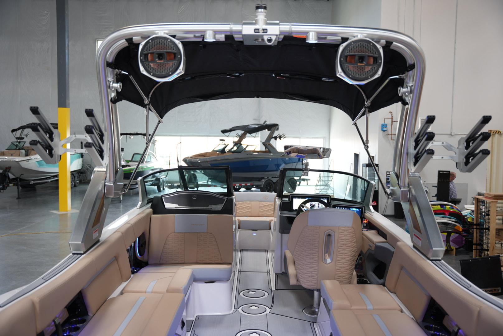 2025 MasterCraft X24 &#8211; NEW ARRIVAL! NEW 2025 COLORS!