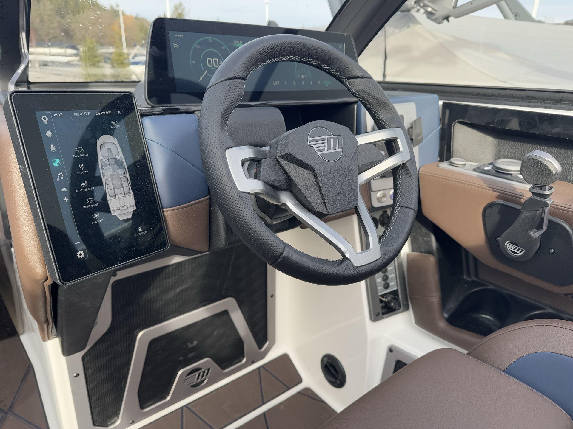 2025 Malibu M230