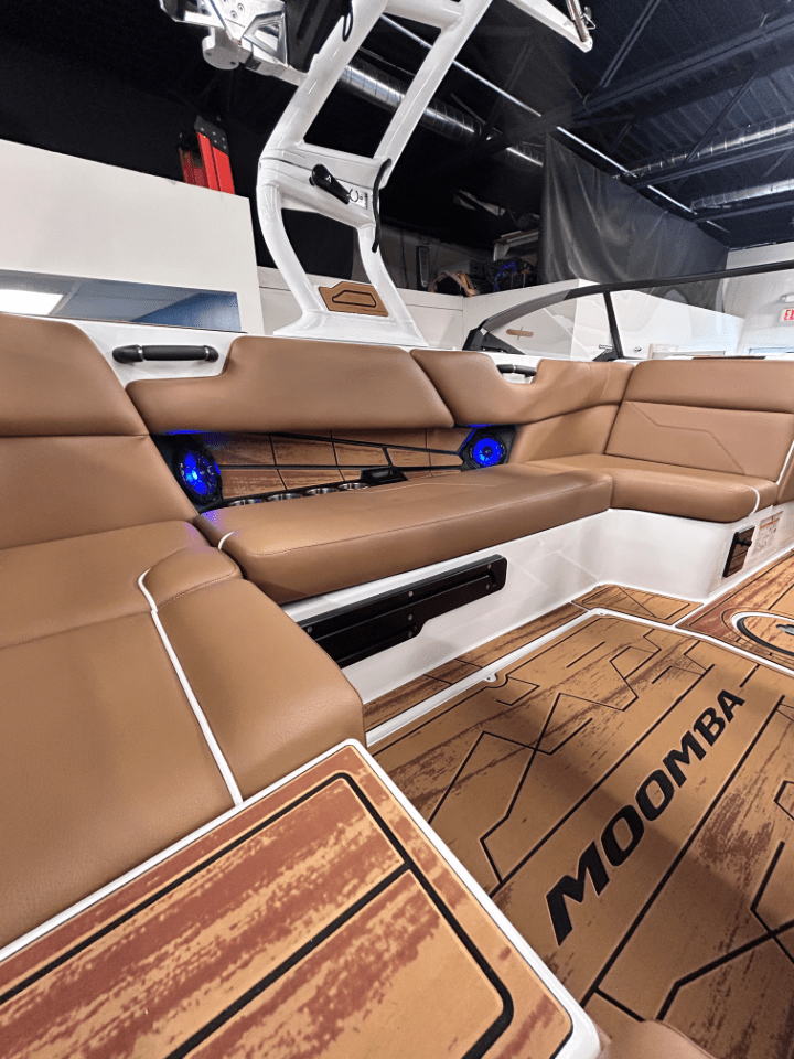 Moomba MAX