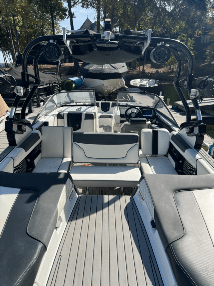 2016 Nautique Super Air G23 – Excellent Condition &amp; Loaded