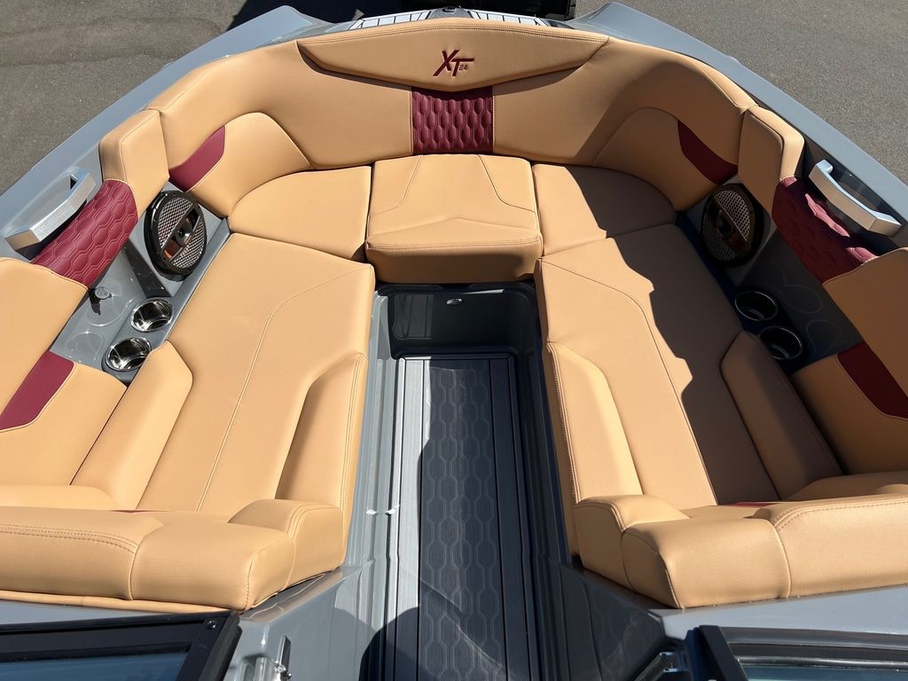 2024 mastercraft XT24