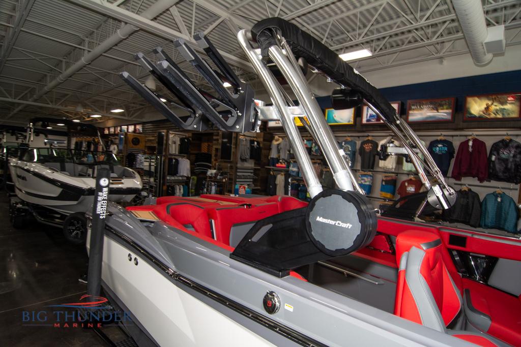 2022 Mastercraft XStar S