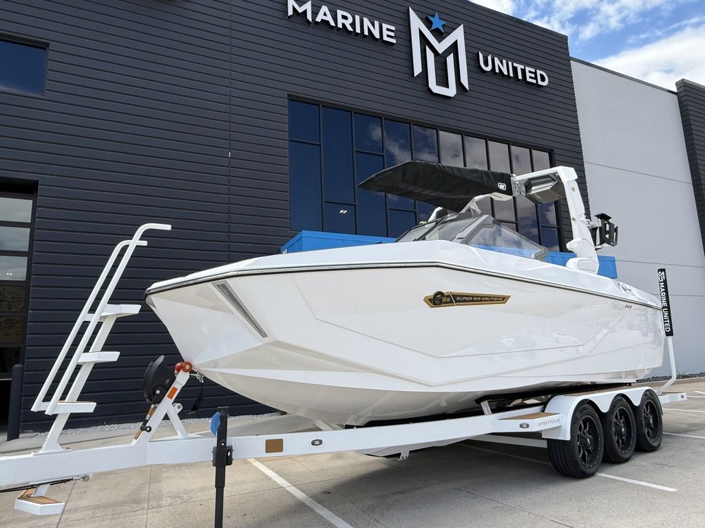 2025 Nautique G23 Centennial Edition