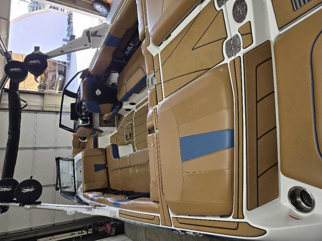 2022 Malibu Boats Wakesetter 23 LSV