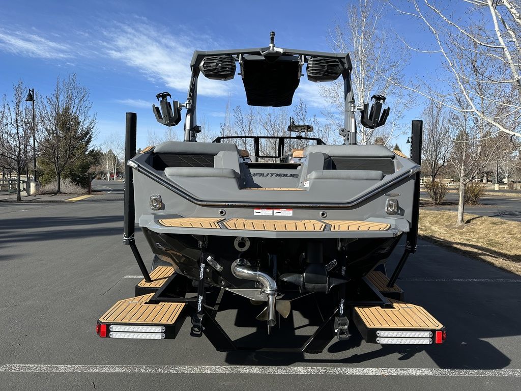 2025 Nautique Super Air Nautique S23 Icon